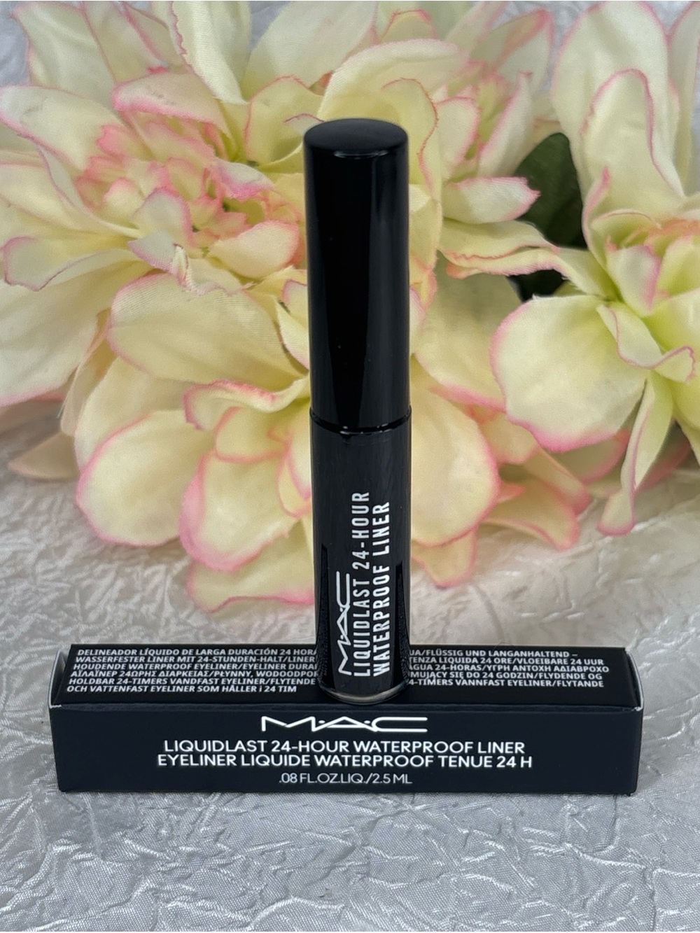 MAC Liquidlast 24-Hour Waterproof Liner - Point Black - Full Size NIB